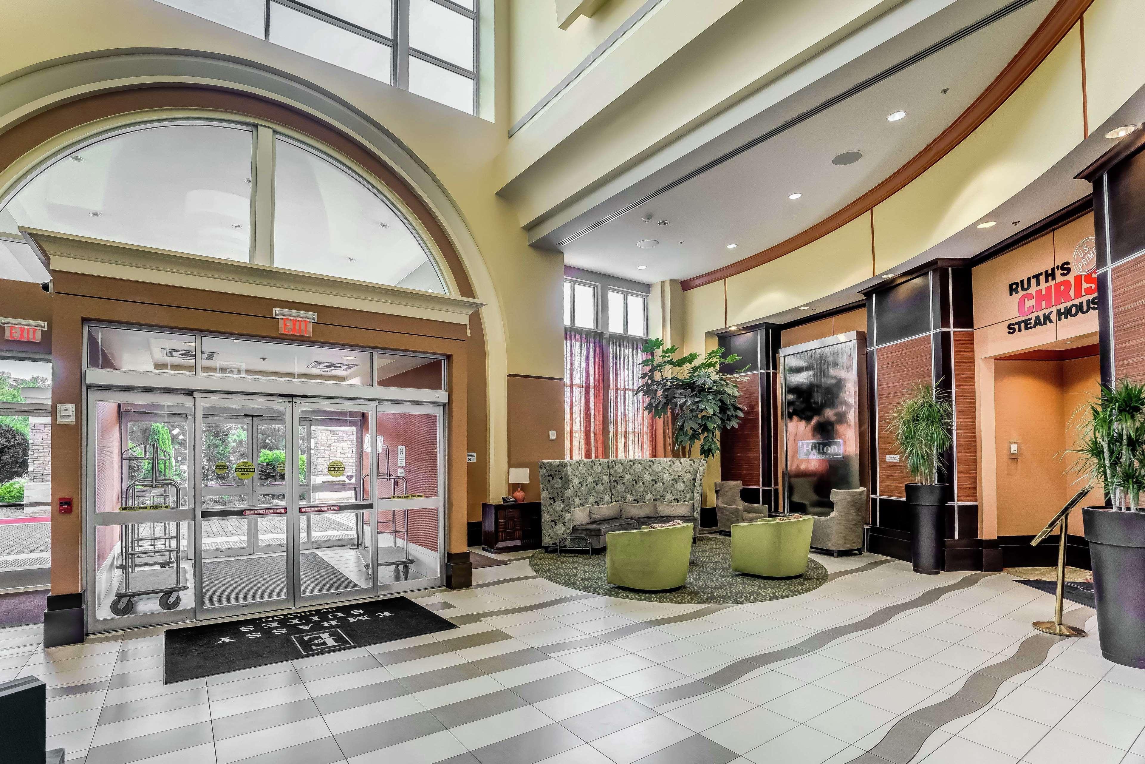 Embassy Suites Atlanta - Kennesaw Town Center Bagian luar foto