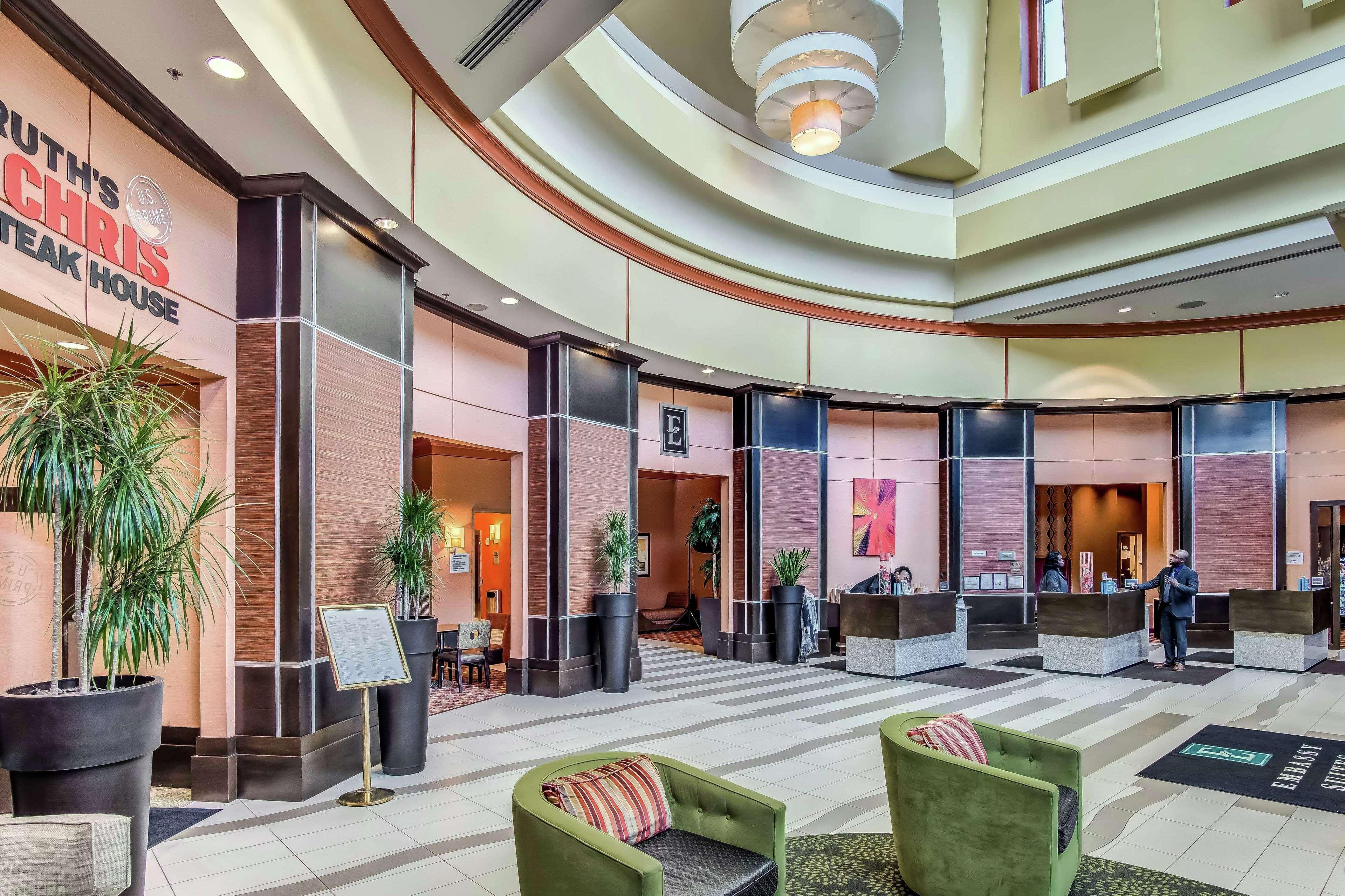 Embassy Suites Atlanta - Kennesaw Town Center Bagian luar foto