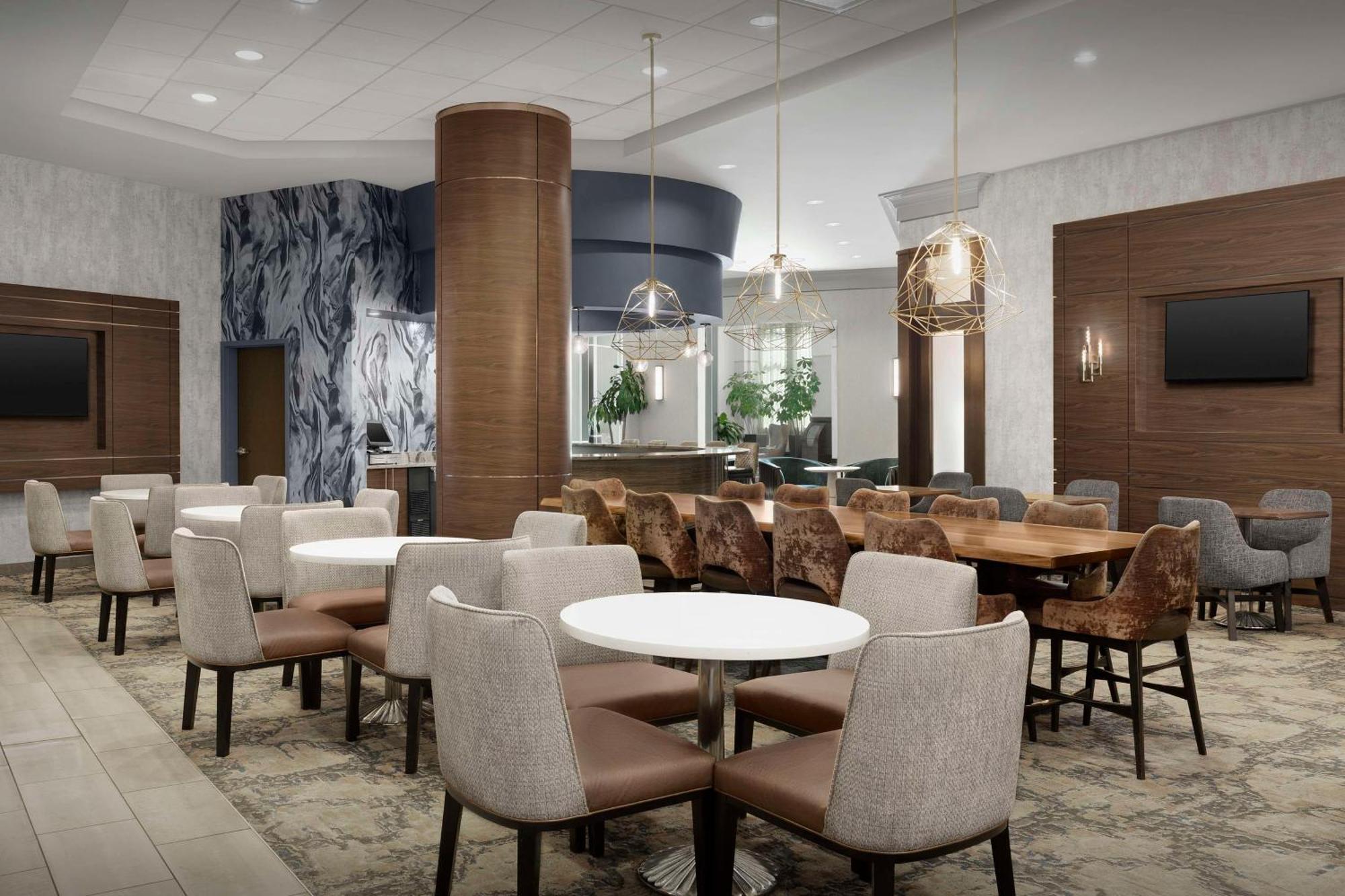 Embassy Suites Atlanta - Kennesaw Town Center Bagian luar foto